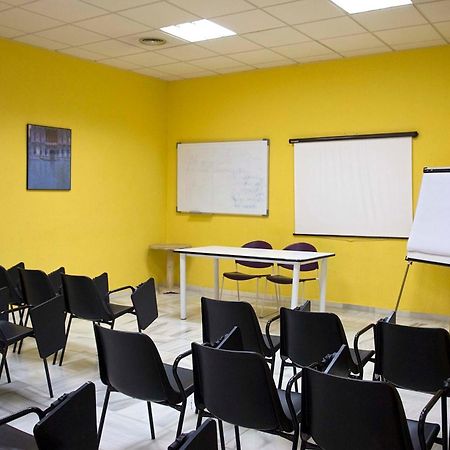 Albergue Inturjoven Sevilla Εξωτερικό φωτογραφία
